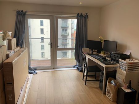 2 Bed Flat, Centenary Plaza, SO19 - Photo 5