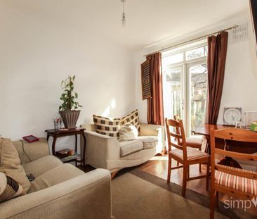 2 bedroom maisonette to rent - Photo 3
