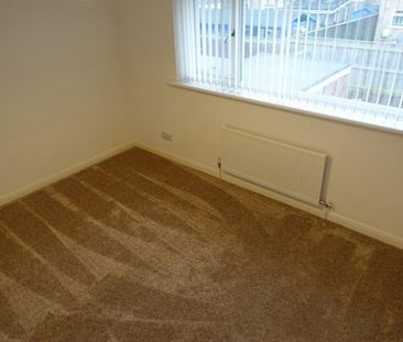 2 bedroom House To Let - Photo 3