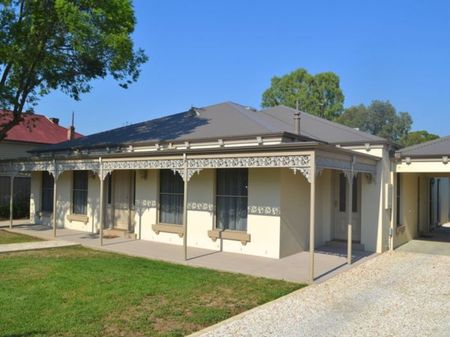 84 Sternberg Street, Bendigo - Photo 2