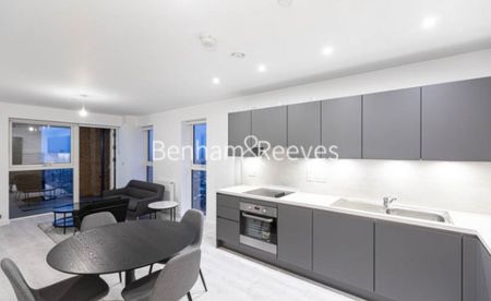 1 Bedroom flat to rent in East Acton Lane, Acton, W3 - Photo 3