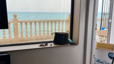 Apartamento de alquiler en Carrer Sol Naixent, Albufereta - Photo 3