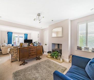 3 bedroom detached house to rent - Photo 3