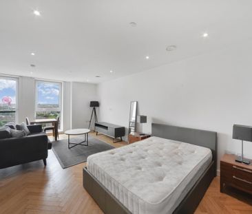 Studio to rent - Photo 5