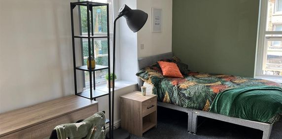 1 bedroom private hall to rent - Photo 2