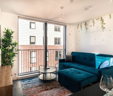 Oldfield Road - Photo 3