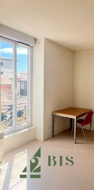 Location Appartement 1 pièce 22m² ROANNE 42300 - Photo 1