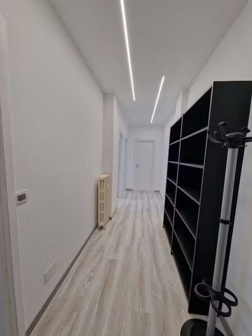 Via Pesaro, Turin, Piedmont 10152 - Foto 3