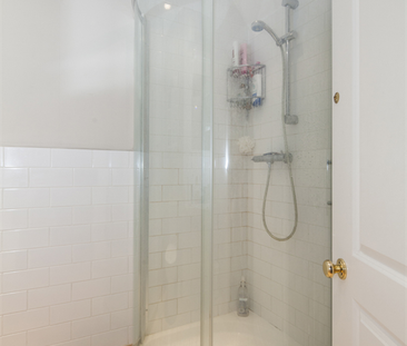 2 bedroom semi-detached house to rent - Photo 6