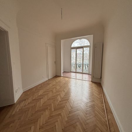 Appartement 4 pièce(s) 2 chambre(s) 107 m² - Photo 4