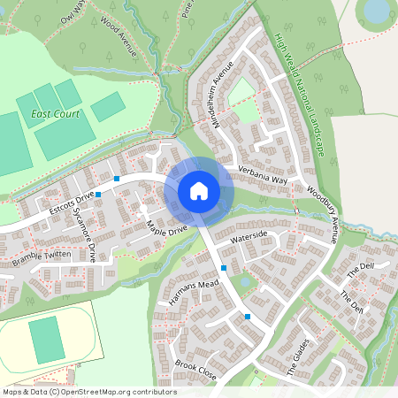 195 Estcots Drive, Annexe Trout Lane, RH19 3YP