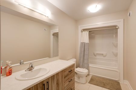 For Lease - 264 O'Donovan Drive, Carleton Place, Ontario - Photo 2