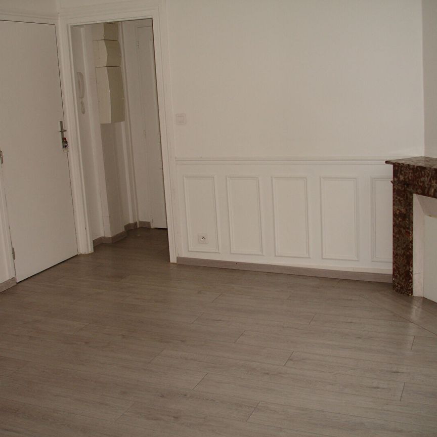 Location Appartement 1 pièce 23m² - Photo 1