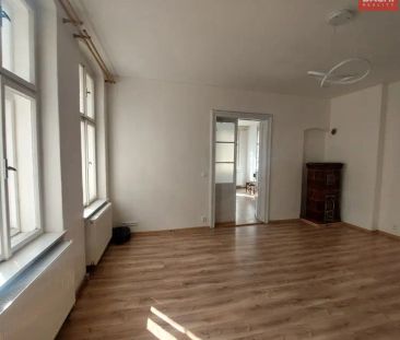 Nabízíme k pronájmu byt 2 + 1, nacházející se na rozhraní ulice Den... - Photo 5