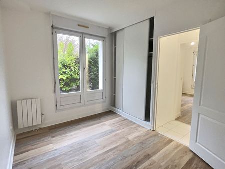 Location Appartement 4 pièces 80m² - Photo 3