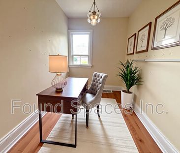 $1,599 / 3 br / 1 ba / 44 Spring st #upper - Photo 3