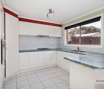 Home in a Peaceful and Convenient Keilor Downs Location - Photo 2