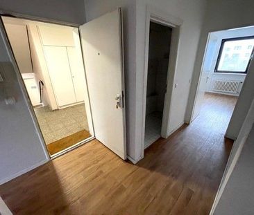 Großzügige Familienwohnung mit Balkon am Volkspark Lichtenrade! - Photo 6
