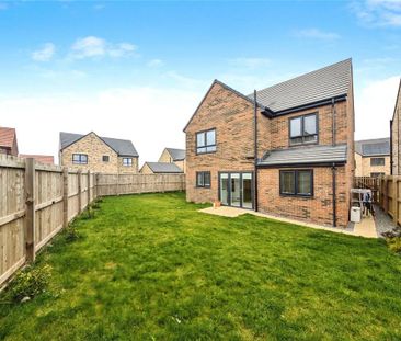 4 bedroom detached house to rent - Photo 3