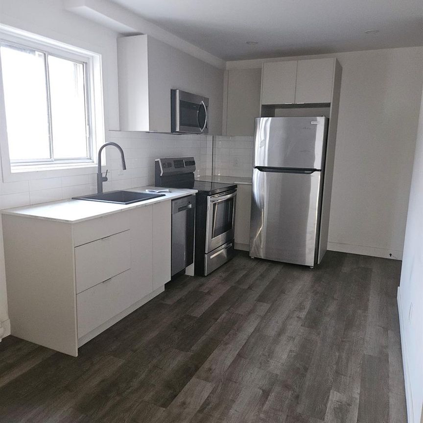 2 CH - 1 SDB - Montreal - $1,545 /mo - Photo 1