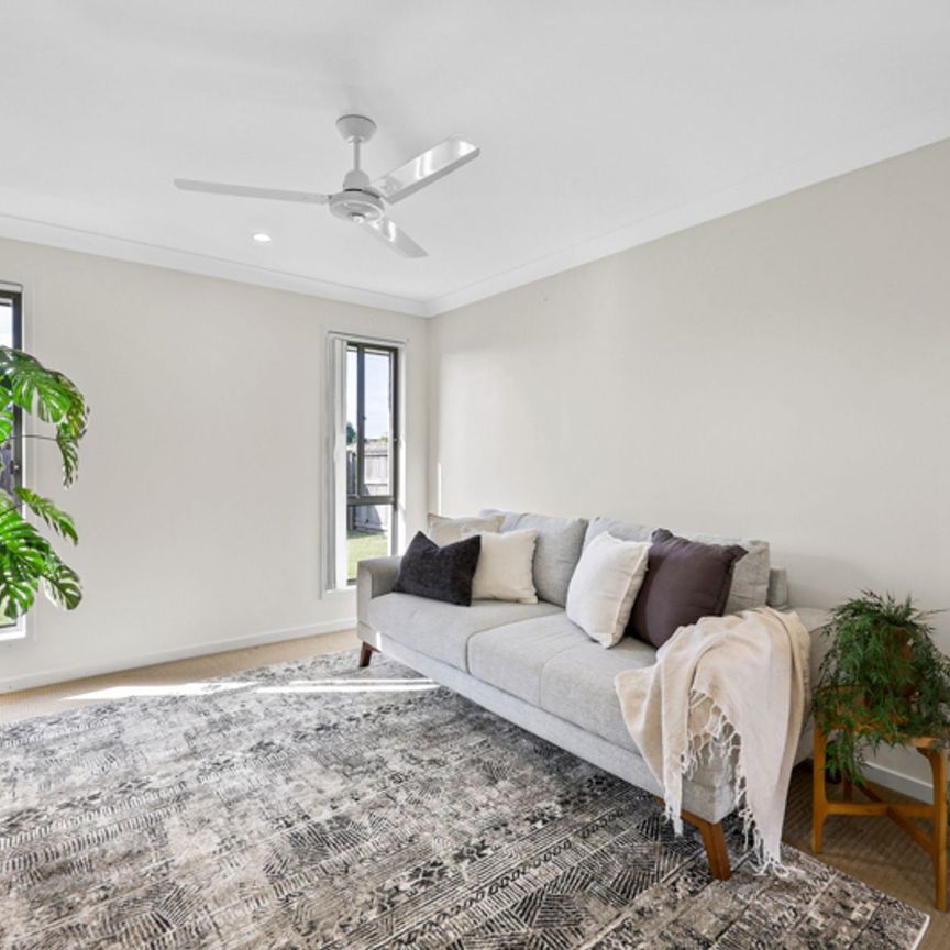 Spacious Family Home in Eimeo - Photo 1