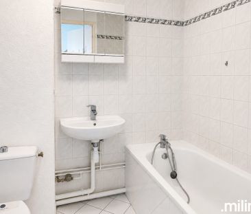 Location Appartement 2 pièces 42m² NORROY LE VENEUR 57140 - Photo 3