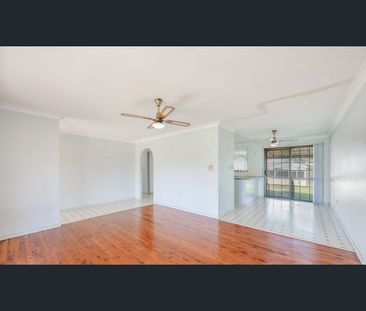 27 Sloane Street, Kalkie, Qld 4670 - Photo 1