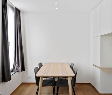 Instapklare rijwoning met koer en dubbele garage, gunstig EPC C, ge... - foto 5