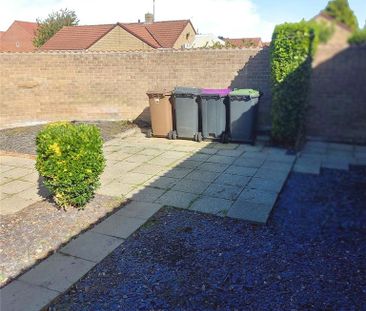 2 bedroom bungalow to rent - Photo 3