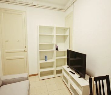 Passeig de Sant Joan, Barcelona, Catalonia 08037 - Photo 1