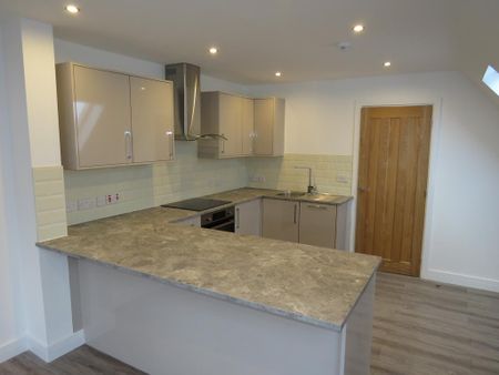 1 bedroom flat to rent - Photo 2