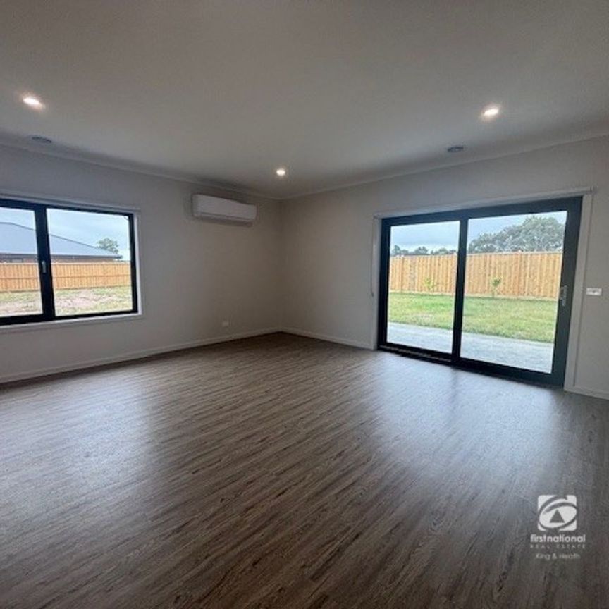 29 Grassbird Street, 3875, Bairnsdale Vic - Photo 1
