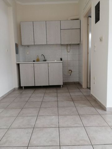 Studio/Γκαρσονιέρα για ενοικίαση Πάτρα - Photo 5