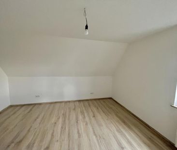 Singles und Paae aufgepasst!! Charmante Dachgeschosswohnung in Alte... - Photo 5