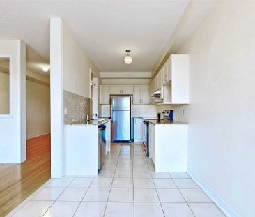 For Lease - 49 Napanee Street, Richmond Hill, Ontario - Photo 2