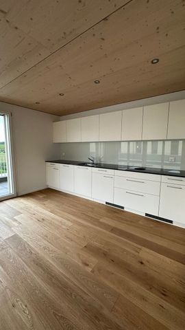 Modern new construction apartment (ground floor) in a central location near the train station - Photo 4