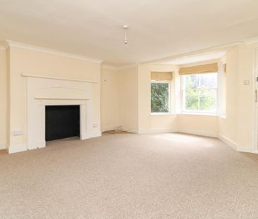 1 bedroom ground floor flat to rent - Photo 5