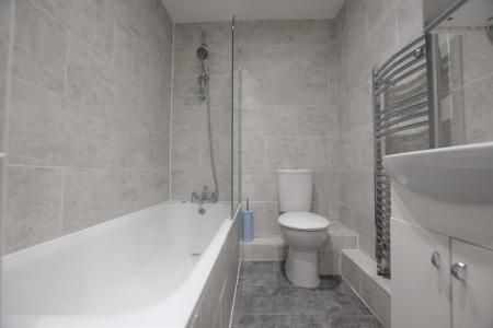 Tenterden Drive, Canterbury, CT2 - Photo 3