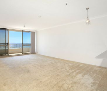 SPACIOUS UNIT WITH BREATHTAKING VIEWS!!! - Photo 1
