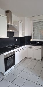 Location Appartement 2 pièces 47m² MARLY LE ROI 78160 - Photo 4