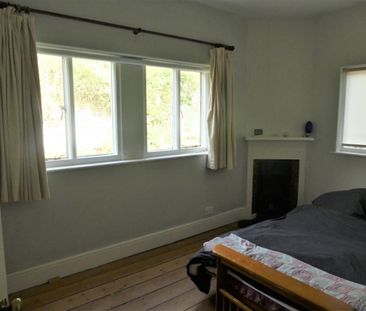 2 Bed Semi-Detached House, Ashton Court Estate, BS41 - Photo 4