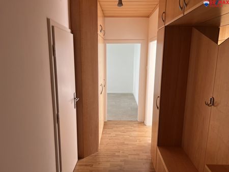 Moderne 2-Zimmer-Wohnung mit Balkon in Wiener Neustadt – Erstbezug nach Sanierung! - Photo 2