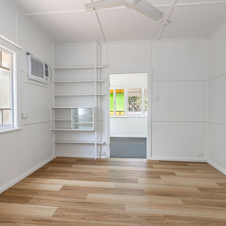 2/5 Eighth Avenue, South Townsville - Photo 1