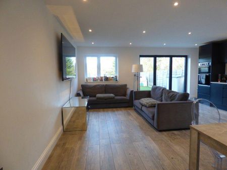 3 bedroom bungalow to rent - Photo 2