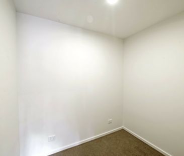 Deluxe Apartment on the Foreshore - Photo 6