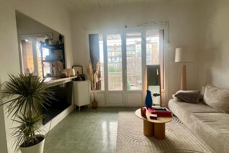 A louer appartement de type 2 à Marseille 13008 Quartier PERIER - Photo 4