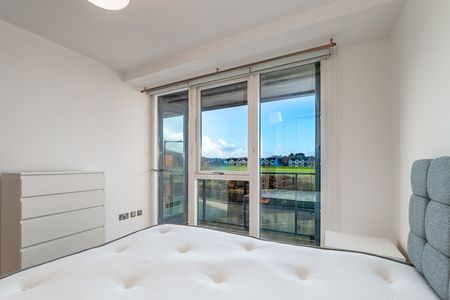 Weavers Hall, Levmoss Park, Leopardstown, Dublin 18, D18 F896 - Photo 5