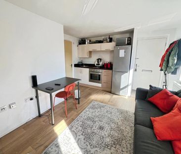 1 bedroom property to rent - Photo 2