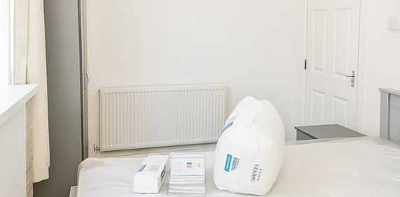 Room in a Shared House, Newcombe Road, B21 - Photo 2