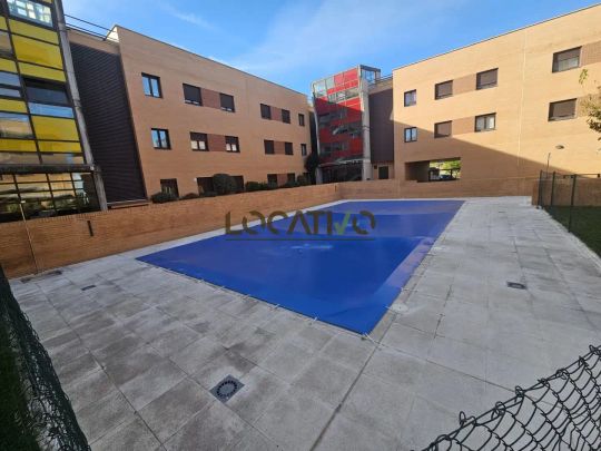 Villanueva De La Cañada - Photo 1